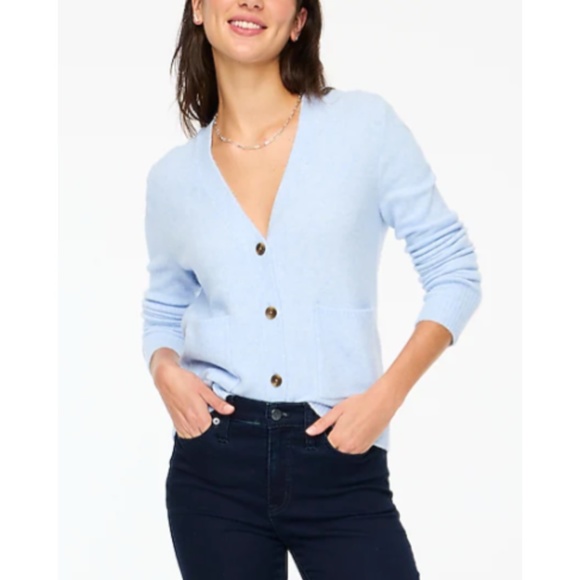 Brand New J.Crew V Neck Cardigan Sweater In Extra Soft Yarn - Picture 2 of 3